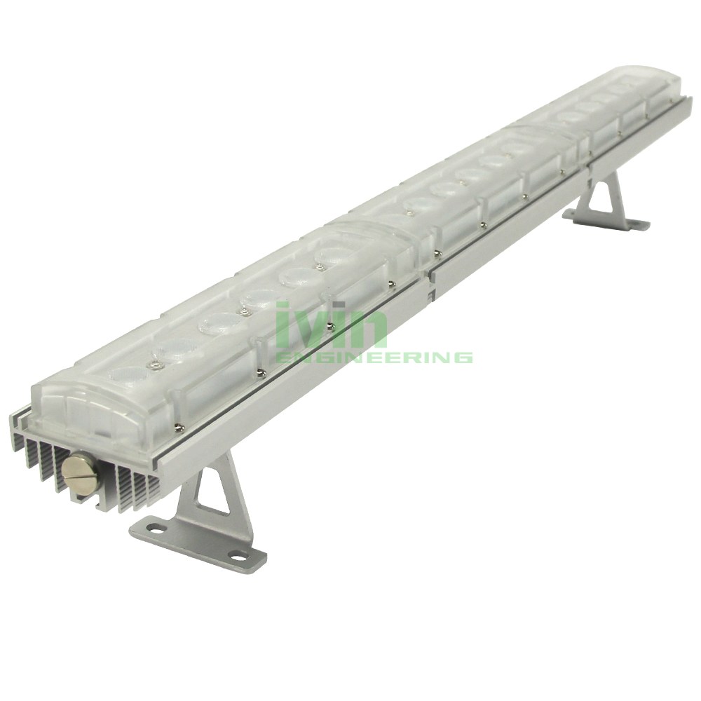 LED modular washwall light housing., LED washwall light heat sink.